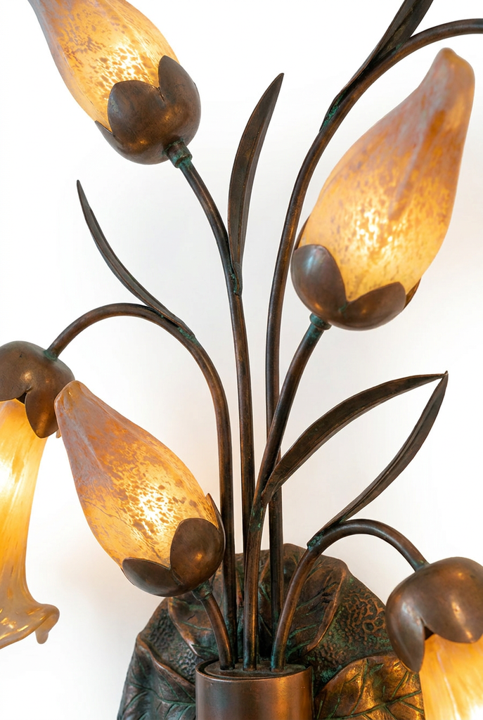 Star Lily Sconce